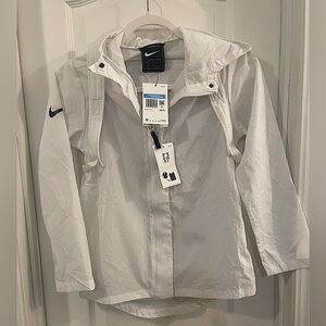 Nike Boys Tech Pack Jacket in White NWT Sz Med backpack attached to back